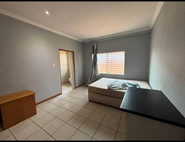 7 BEDROOM HOUSE FOR SALE IN WESTDENE